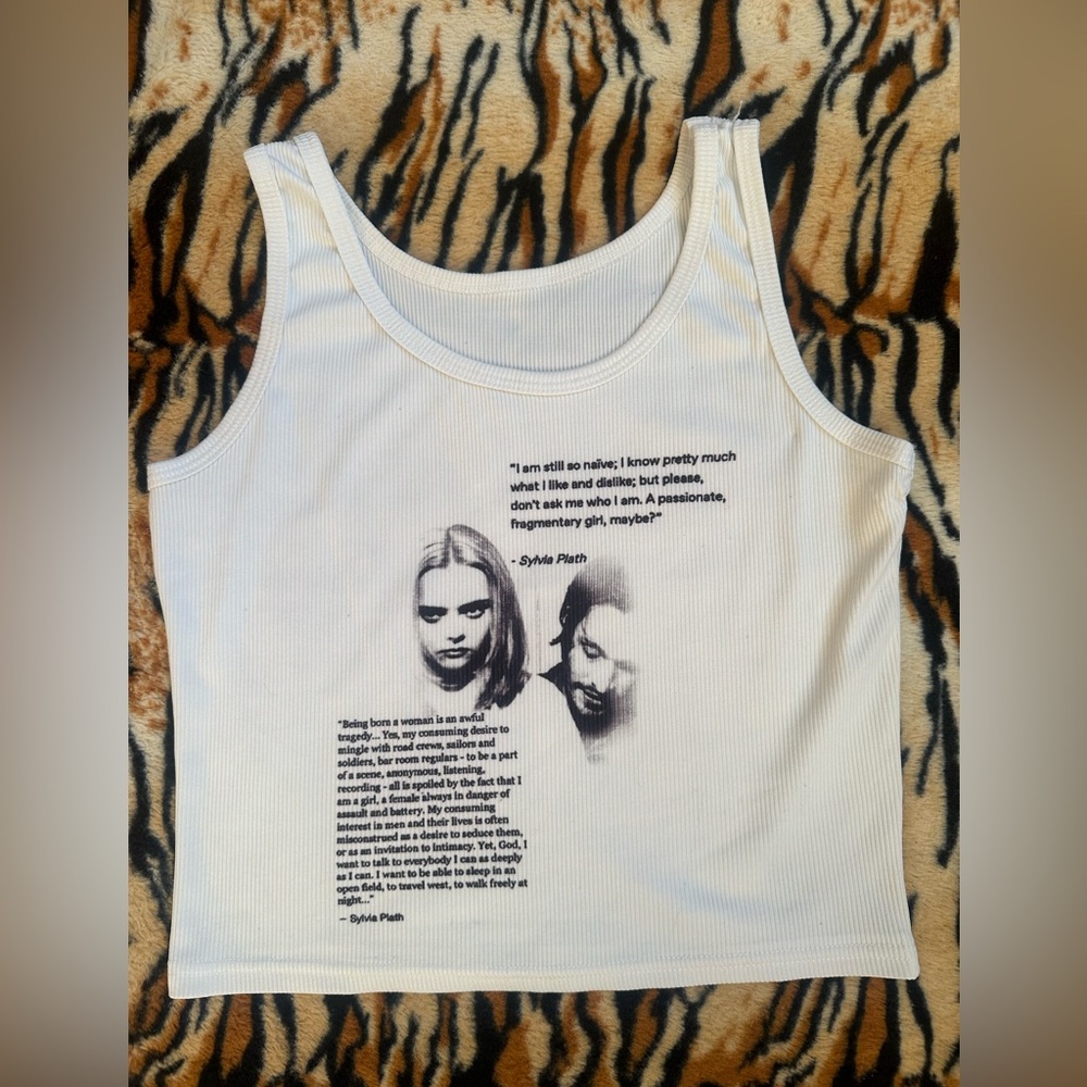 White Graphic buffalo 66 / Sylvia Plath quote Tank Top